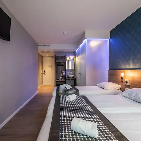 Melrose Hotel 3*