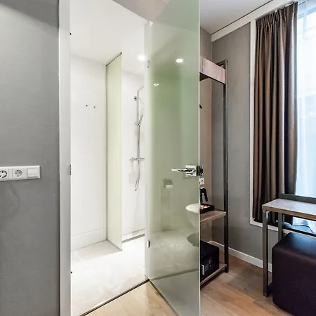 Melrose Hotel 3*