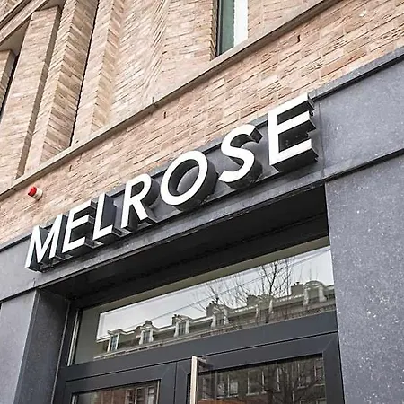 فندق Melrose 3*